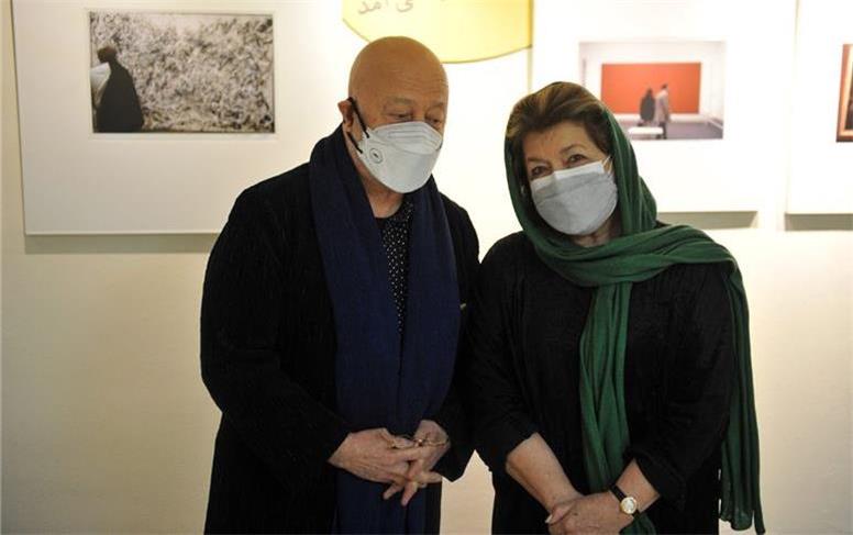 افتتاح نمایشگاه محمد احصائی با گرامی داشت ایران درودی